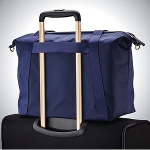 Office and Travel Chic! NWT Samsonite Luxury Work Laptop Tote w/ Luggage Strap